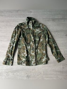 chic Olive Green Cotton Shirt